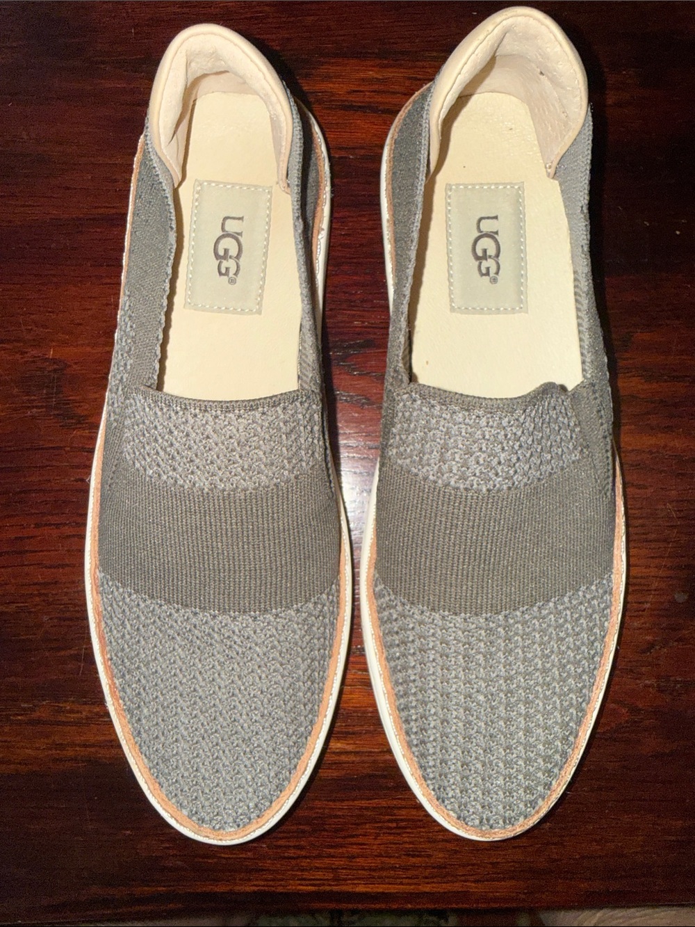 UGG Sammy Slip On Hyper Weave Sneaker 1016756 Grey  Women's size 6